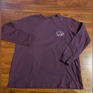 Women’s small Ivory Ella t-shirt.